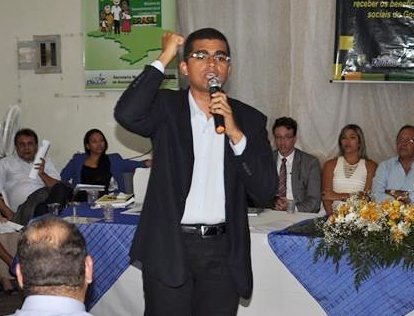 Coordenador do Bolsa Família anuncia que é pré – candidato a vereador de Pindaré Mirim