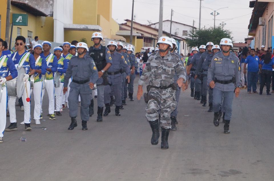 Milhares de pessoas participaram dos desfiles cívicos de 7 de setembro em Pindaré Mirim