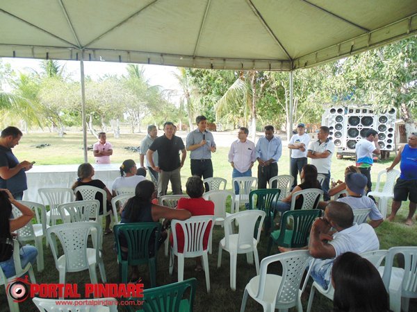 Após lançar programa social em Pindaré, secretário Neto Evangelista se reúne com o pré – candidato Alexandre Colares