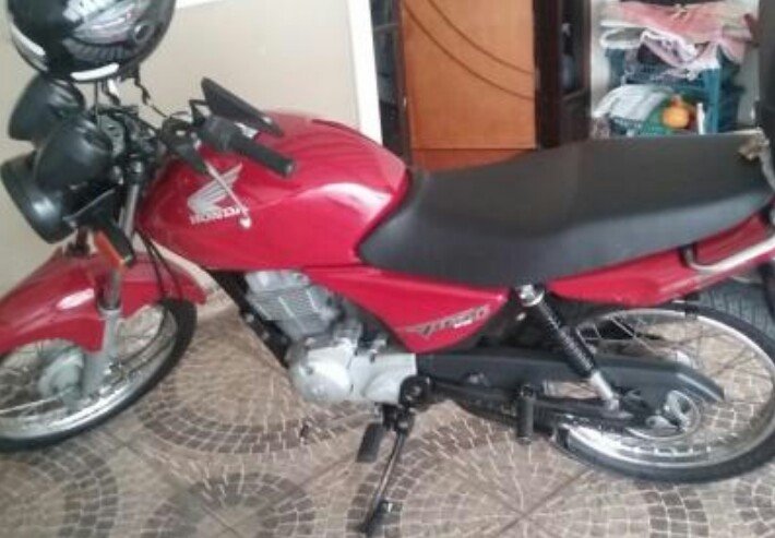 Moto furtada na porta de clube de Pindaré Mirim é recuperada