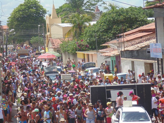 Arrastão do Paruru reúne uma multidão em sua 27ª edição em Pindaré Mirim