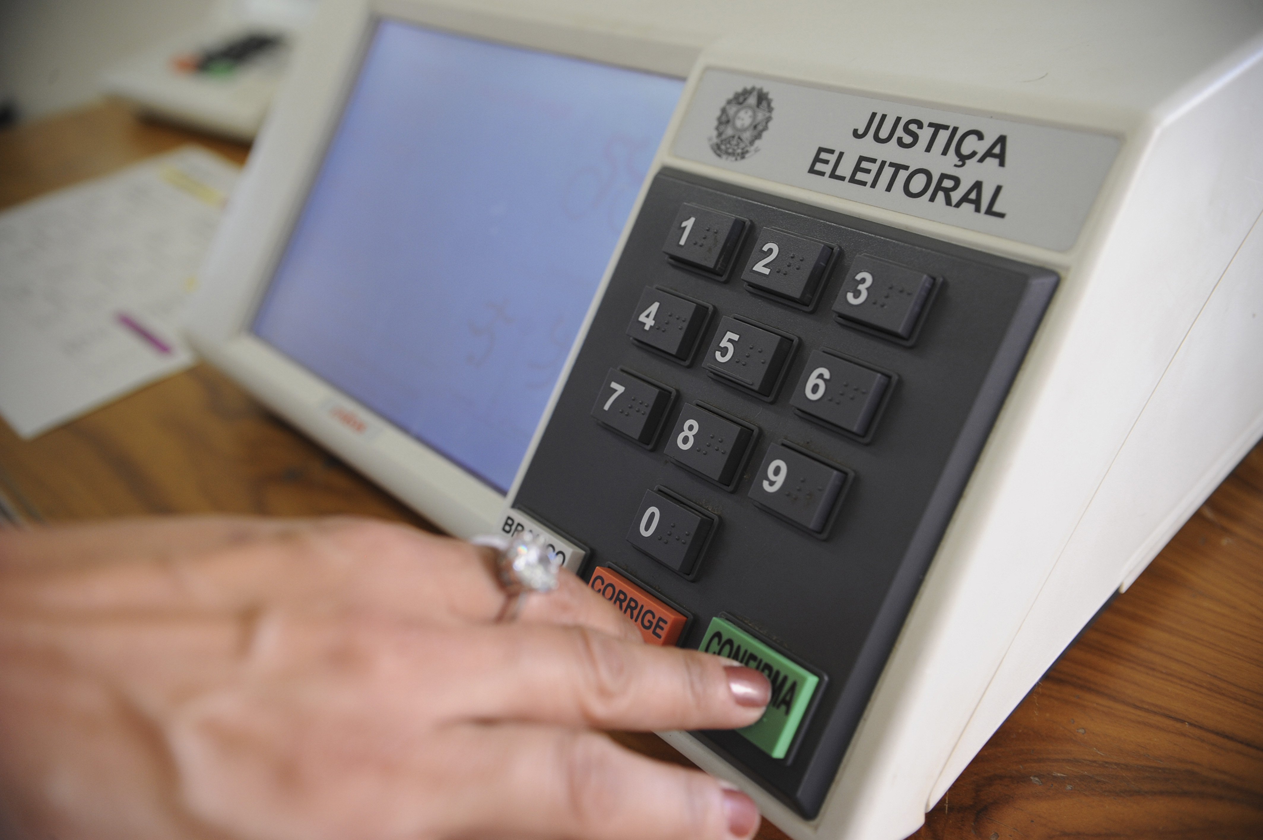 Brasil tem 1 prefeito retirado do cargo a cada 8 dias pela Justiça Eleitoral