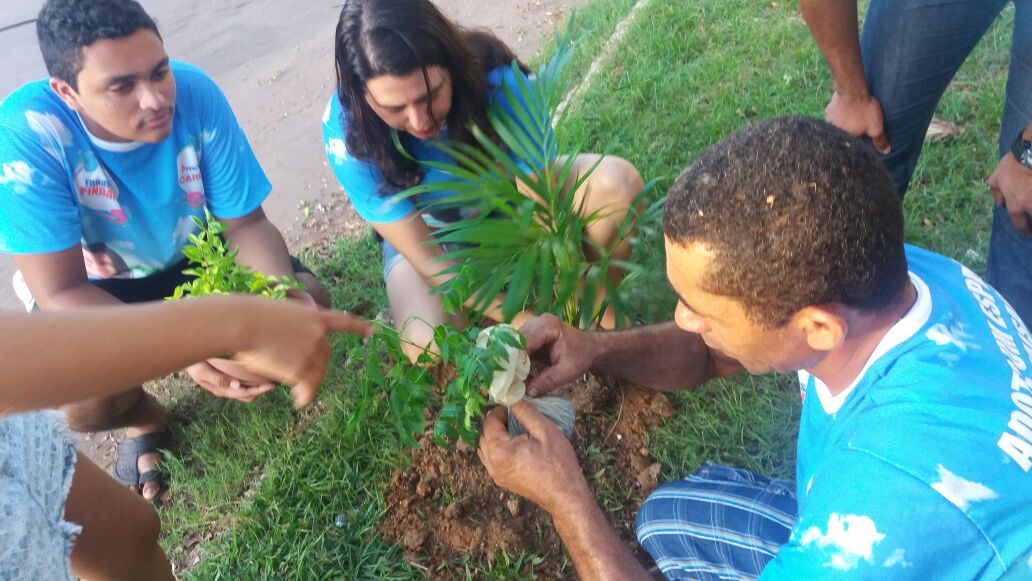 Grupo Carcará dá exemplo e realiza mobilização em prol do meio ambiente em Pindaré Mirim