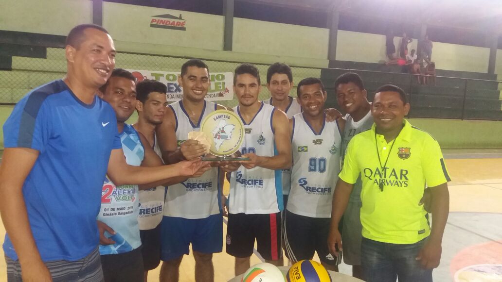 Equipe de Olho d’Água das Cunhãs vence a segunda edição do torneio “Alex do Vôlei”