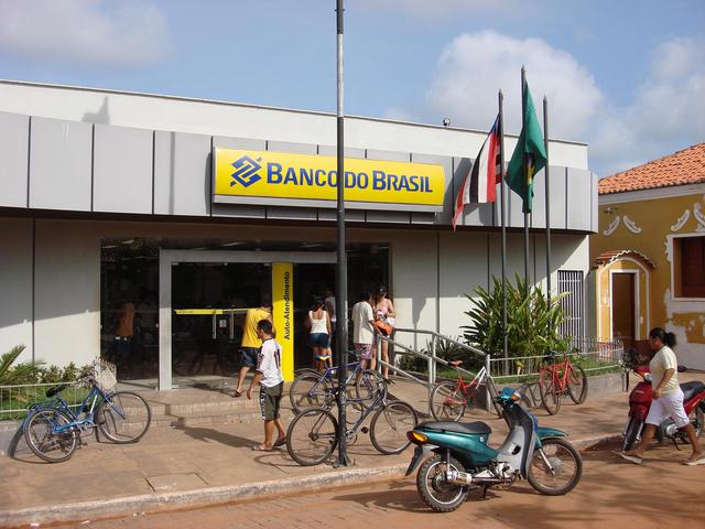 Criminosos atacam agência bancária em Barreirinhas