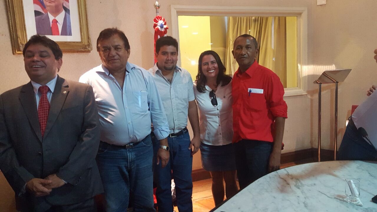 Henrique Salgado e Anne Cleide participam de encontro de gestores eleitos no Maranhão