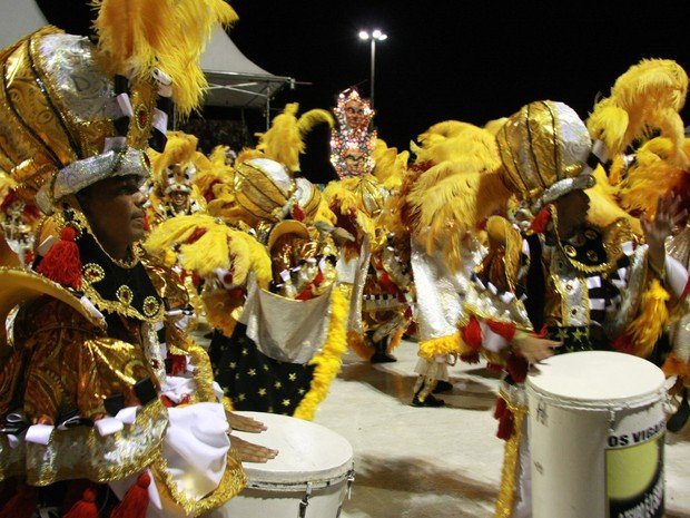 Blocos Tradicionais se apresentam na Passarela do Samba em São Luís