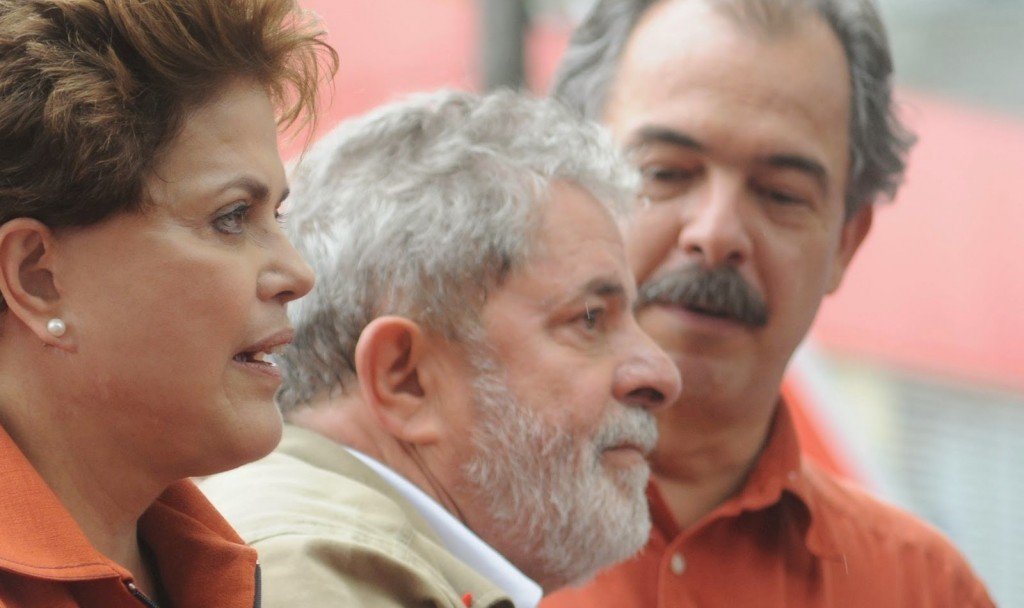 Lula, Dilma e Mercadante teriam atuado para obstruir a Lava Jato