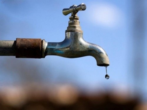 Em meio a pandemia da COVID-19, moradores sofrem com a falta d’água em Pindaré Mirim