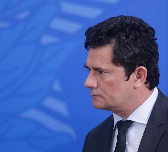 Ex-juiz Sergio Moro anuncia demissão do Ministério da Justiça e deixa o governo Bolsonaro