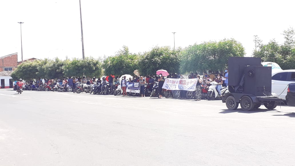 Professores voltam a realizar manifestação em Pindaré Mirim