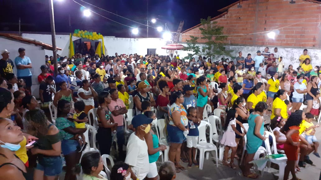Centenas de eleitores participam da reunião do candidato a vereador Antônio de Cabeça Branca em Pindaré
