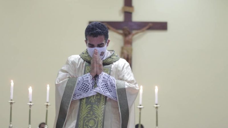 Igreja católica tem um novo sacerdote: Padre Arlyson Ernesto